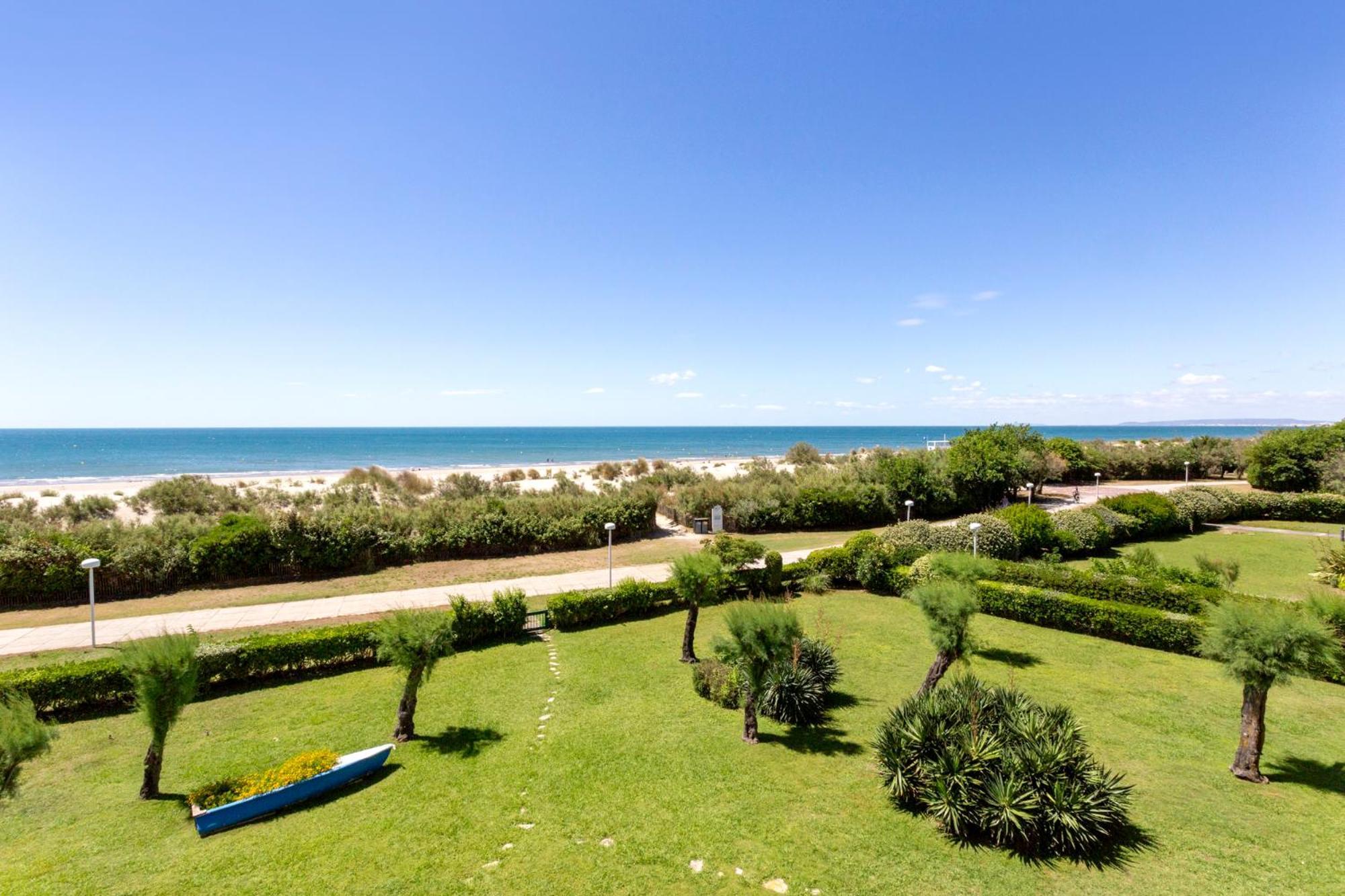 Chez Fabienne - Superbe Appartement Avec Vue Sur La Mer Et Parking La Grande Motte Bagian luar foto